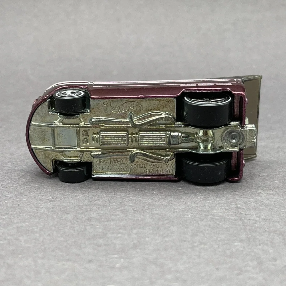 Hot Wheels Customized Volkswagen VW Drag Truck Spectraflame Paint‎ Purple 1/64